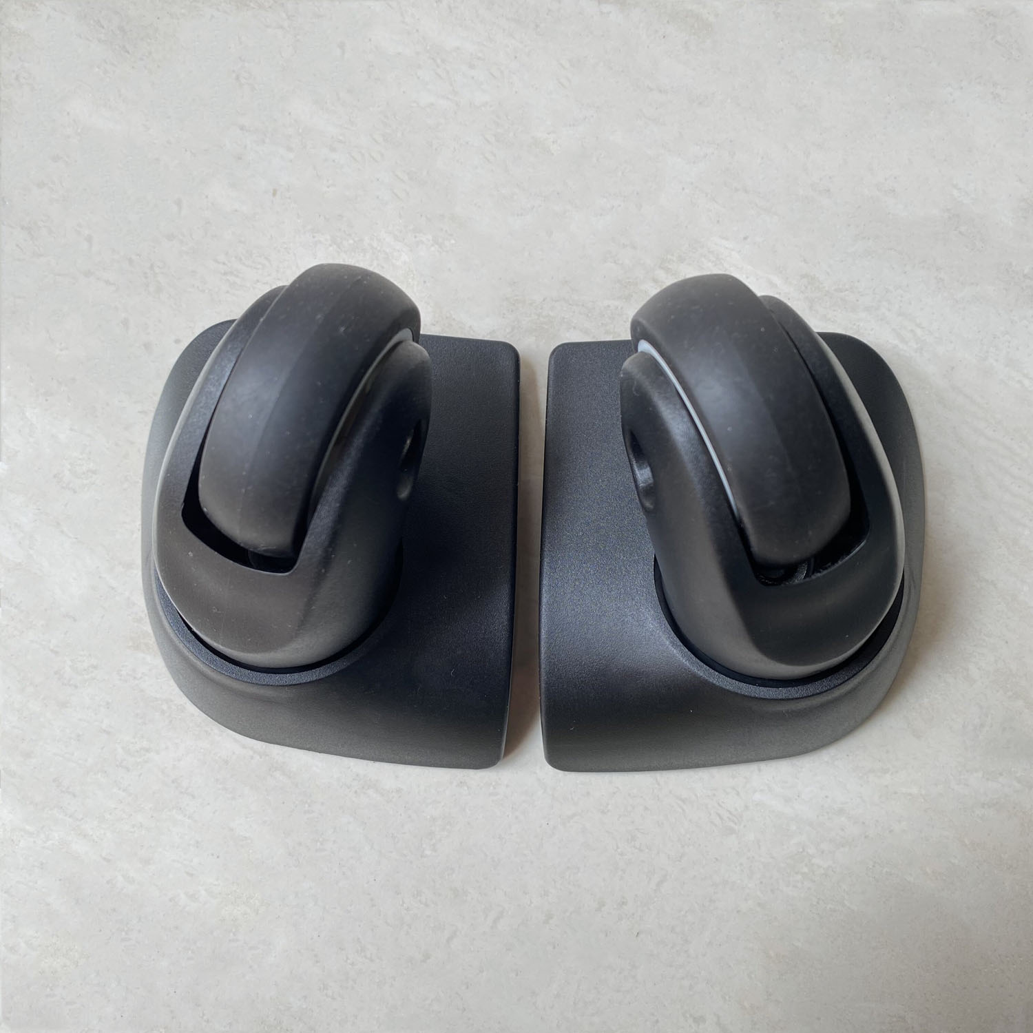 여행 가방 바퀴 교체 V22 U25 D-256 JD-8 - Travel Accessories Samsonite 리뷰 및 가격